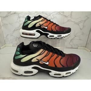 Nike Womas Air Max Plus TN Tuned Air Rainbow Limited Edition Rare, Size 8.5, NEW